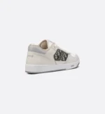 Dior Low-Top Sneakers B27