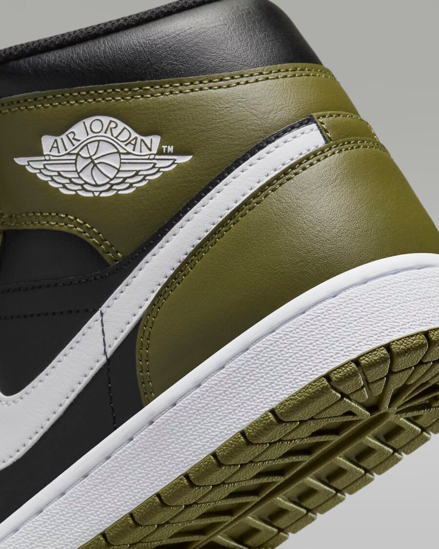 Nike Air Jordan 1 Retro