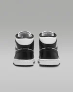 Nike Air Jordan 1 Retro