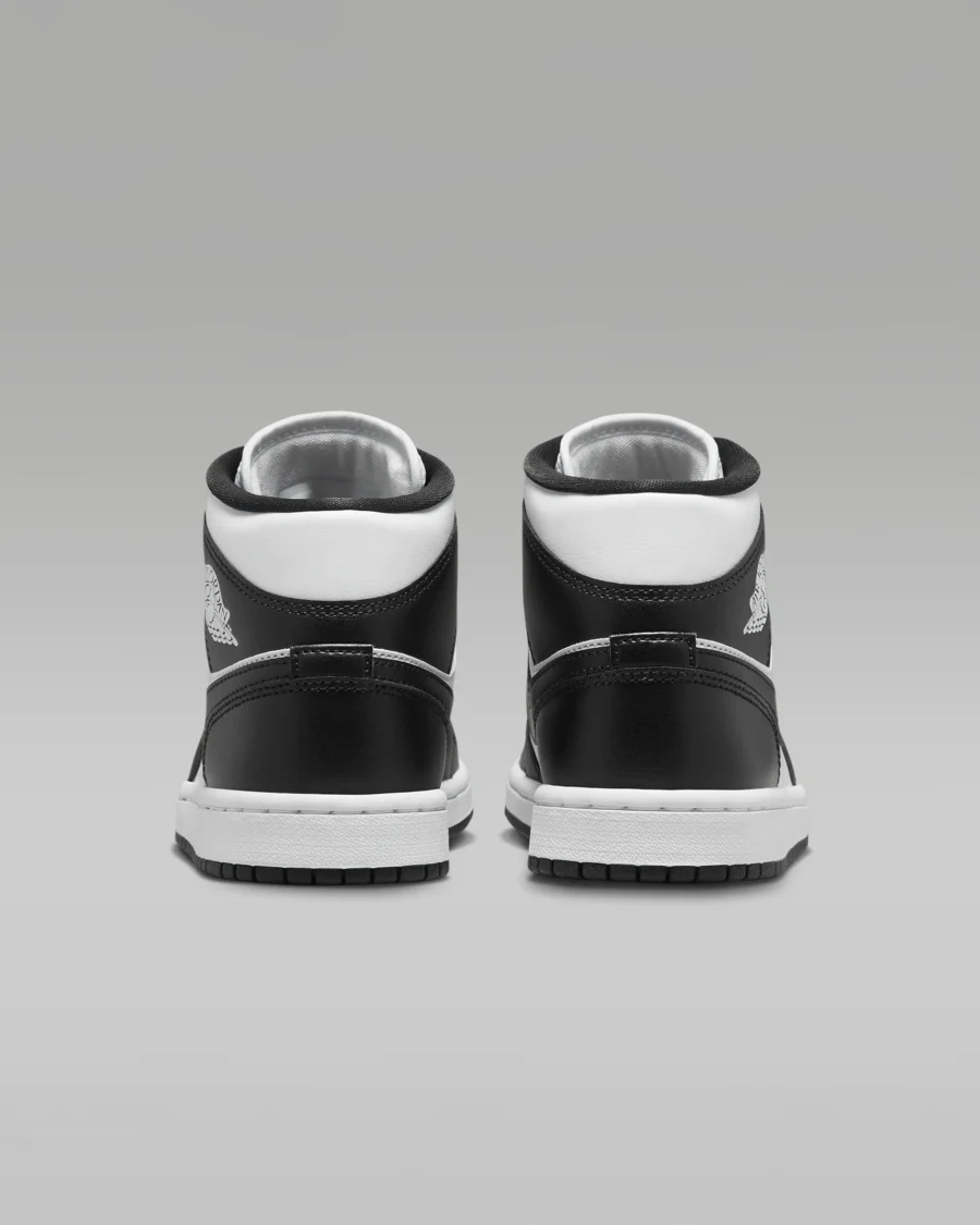 Nike Air Jordan 1 Retro